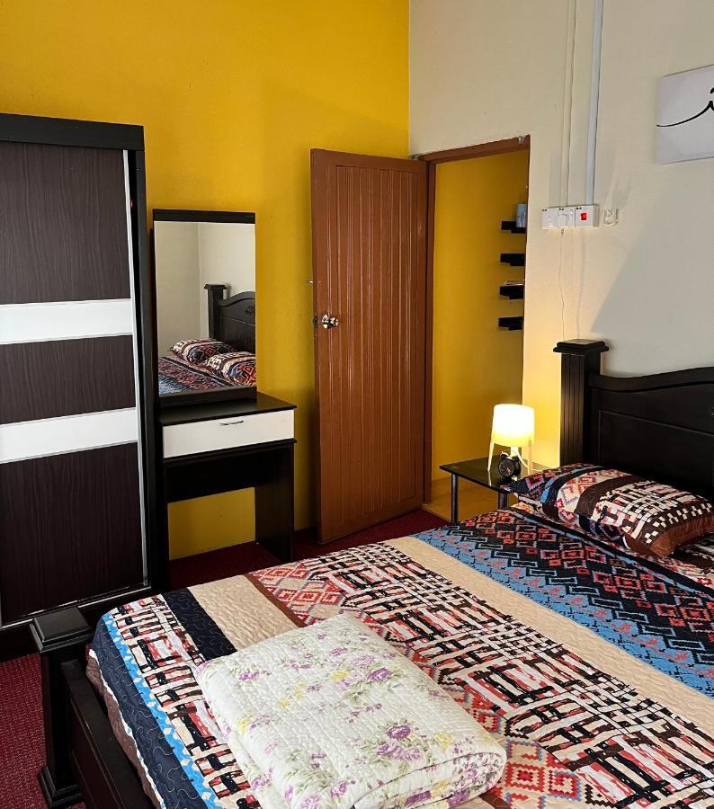 Addin Homestay Tanah Merah Tanah Merah  Exteriör bild